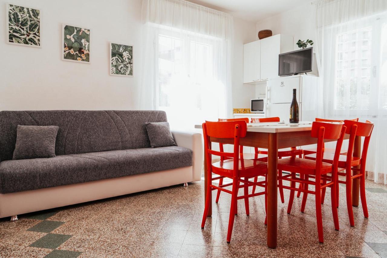 Casa Zanelli Apartment Lignano Sabbiadoro Luaran gambar