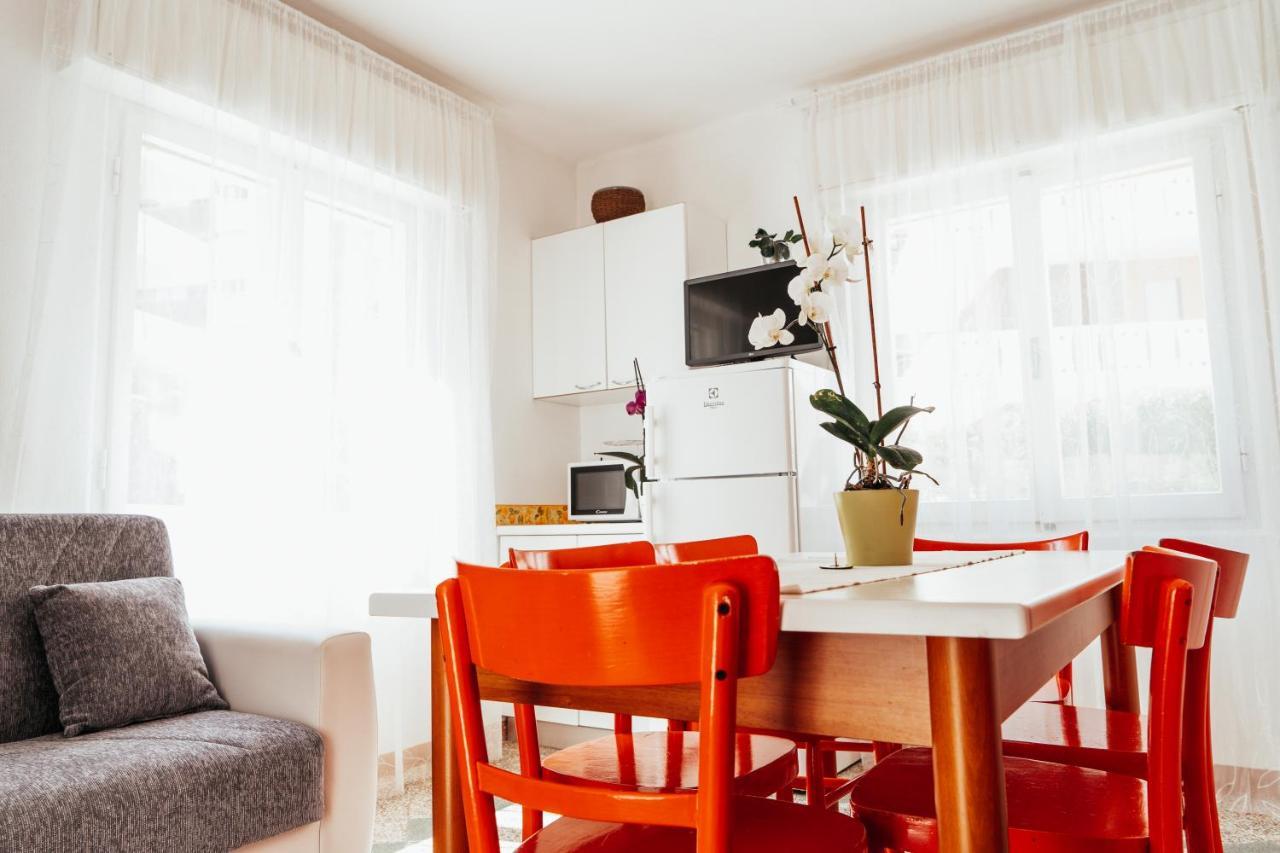 Casa Zanelli Apartment Lignano Sabbiadoro Luaran gambar