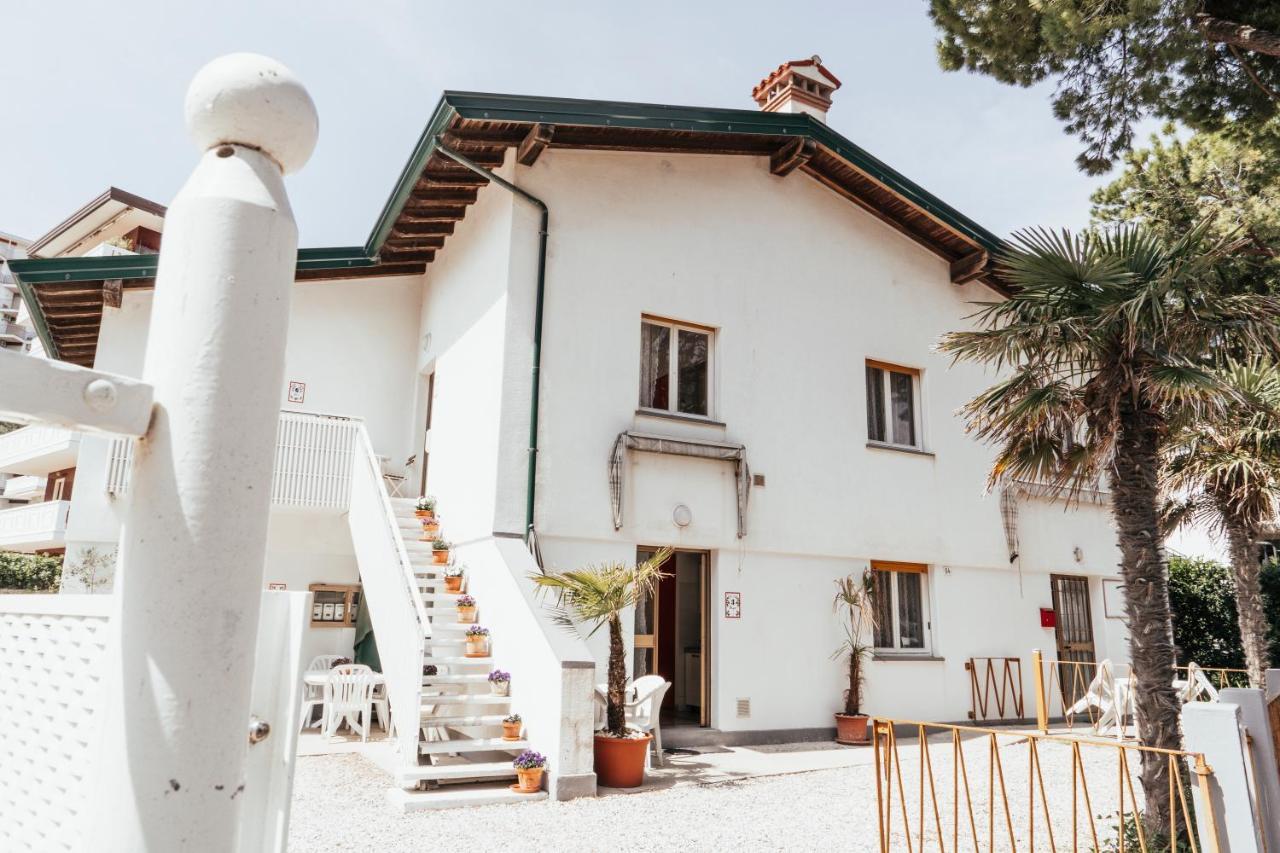 Casa Zanelli Apartment Lignano Sabbiadoro Luaran gambar