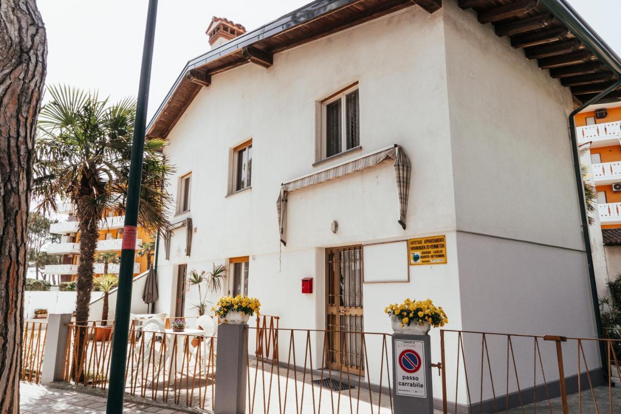 Casa Zanelli Apartment Lignano Sabbiadoro Luaran gambar